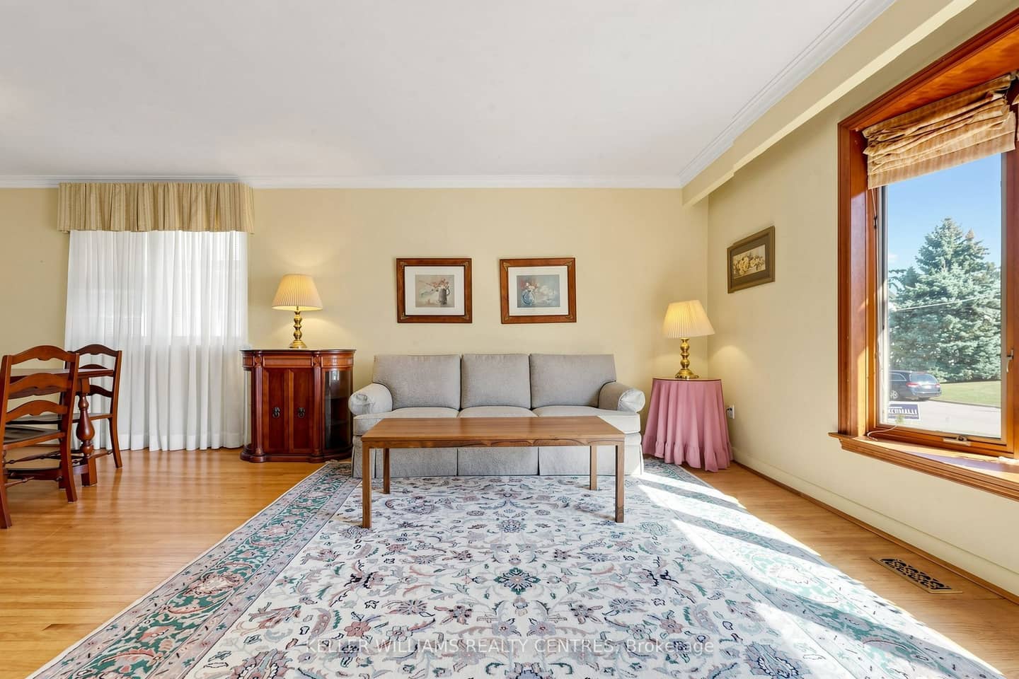 369 Osiris Drive, Richmond Hill, ON L4C 2P6