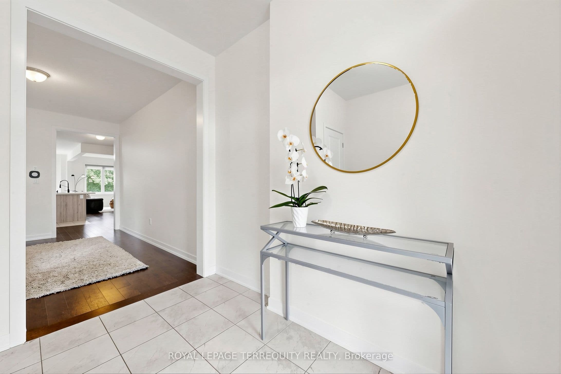 1456 Rose Way, Milton, ON L9E 1V7