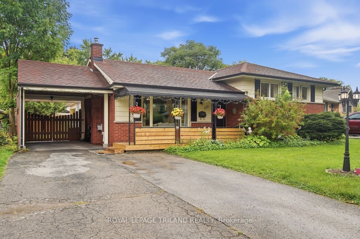 438 Magnolia Crescent, London East, ON N5Y 4S9