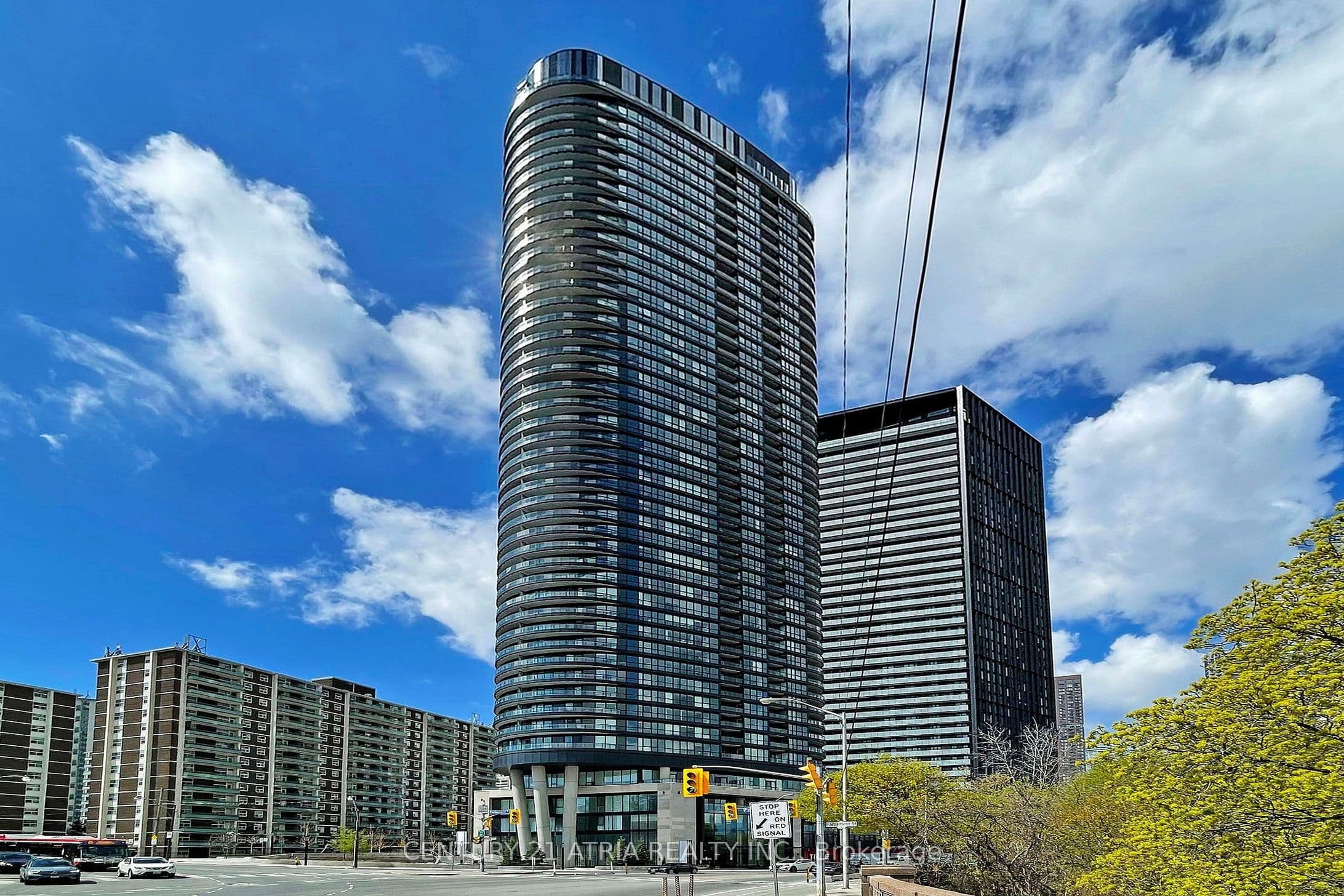 585 Bloor Street E 420, Toronto, ON M4W 0B3