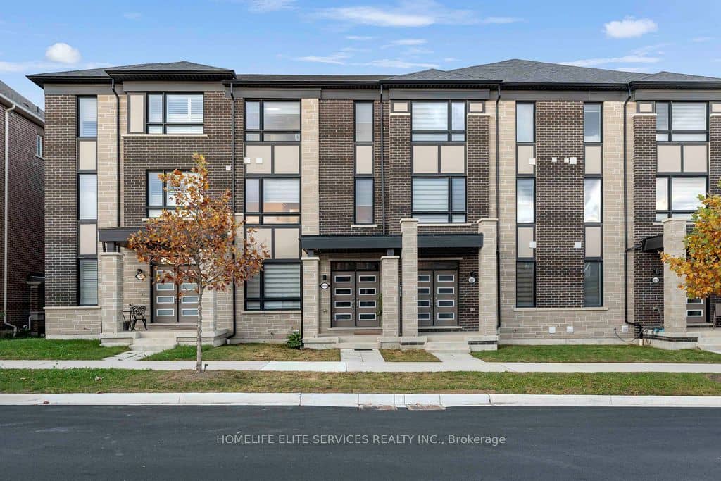 3223 Brigadier Avenue, Pickering, ON L1X 0N1