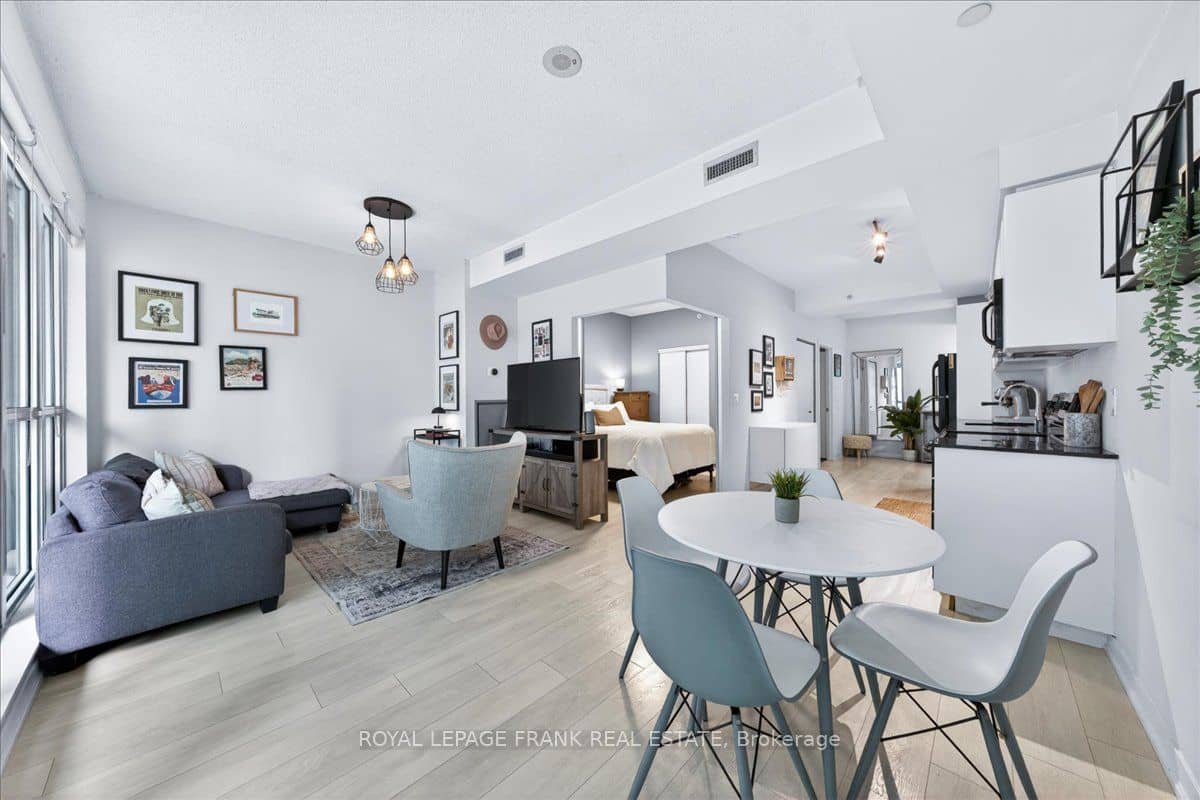 150 East Liberty Street 405, Toronto, ON M6K 3R5