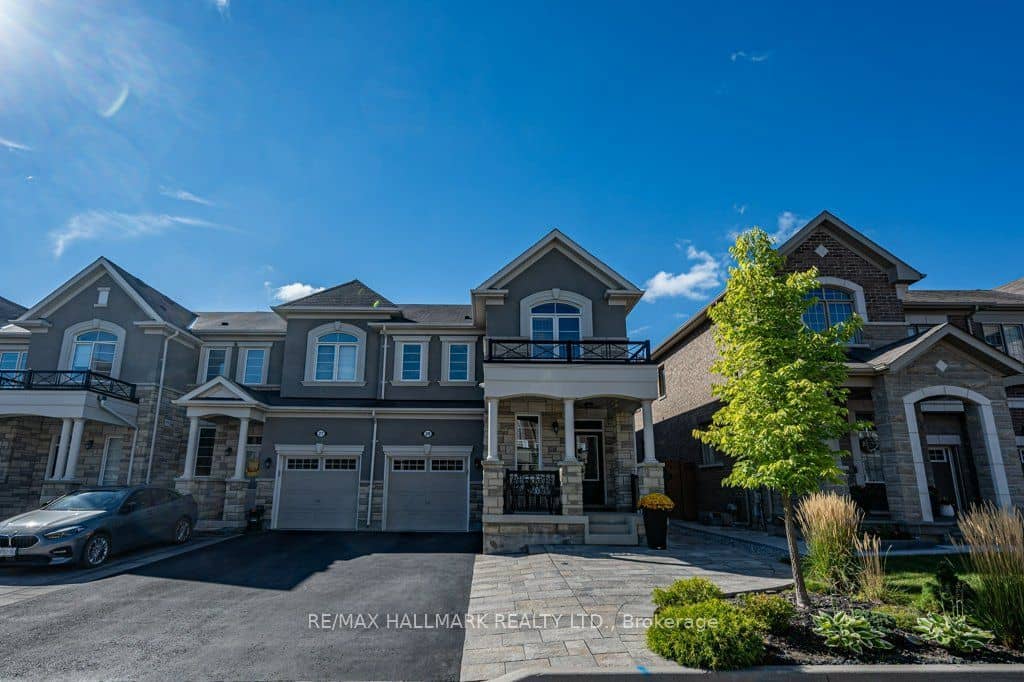 29 Ness Drive, Richmond Hill, ON L4S 0J8