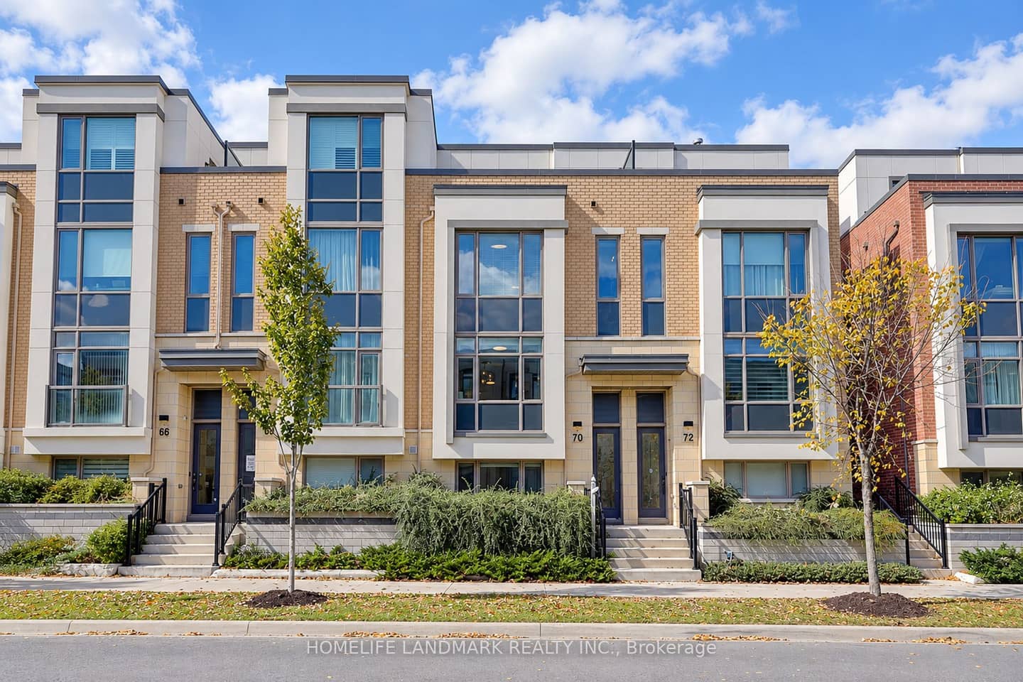 70 William Saville Street, Markham, ON L3R 9S3