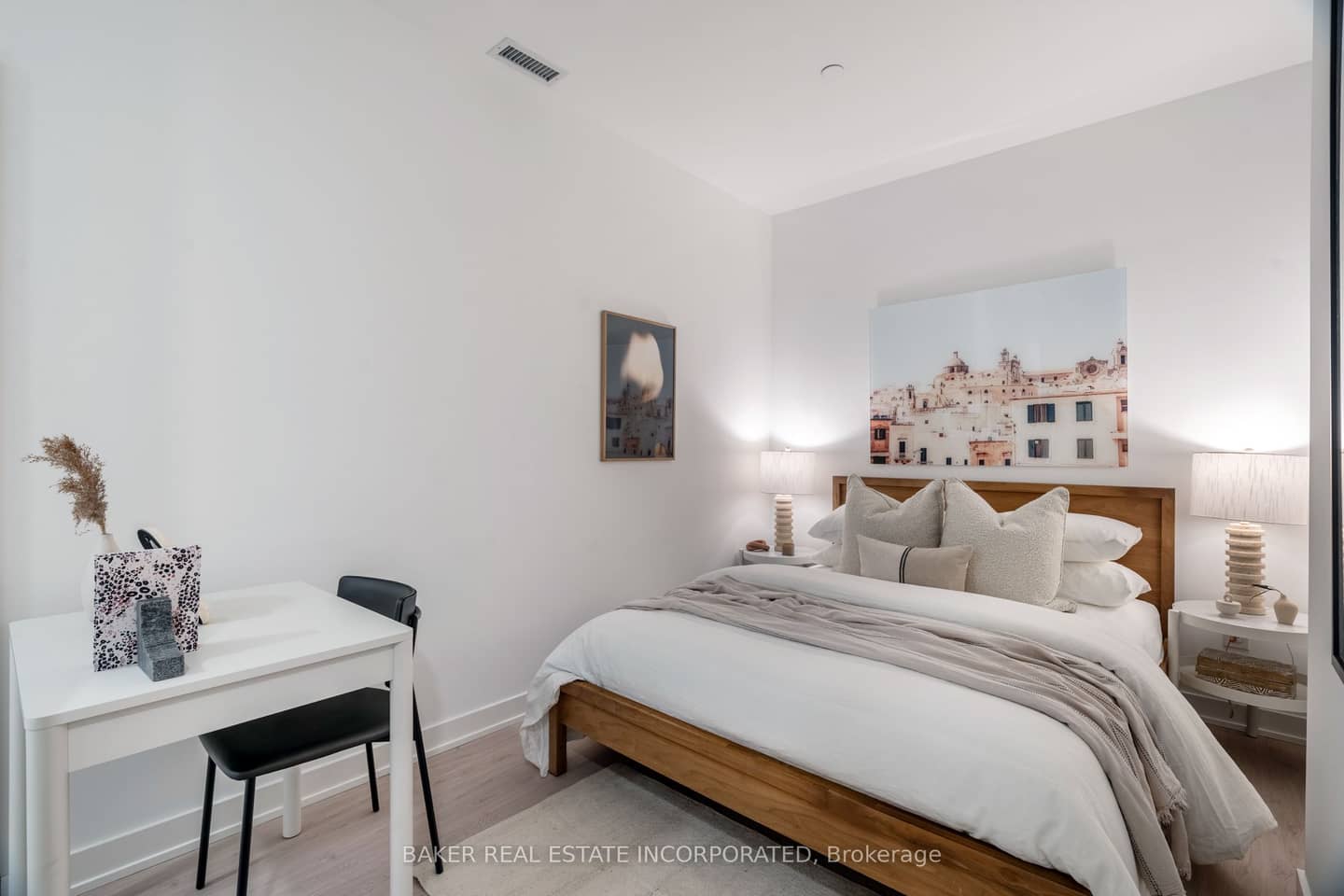 65 Mutual Street 412, Toronto, ON M5B 0E5