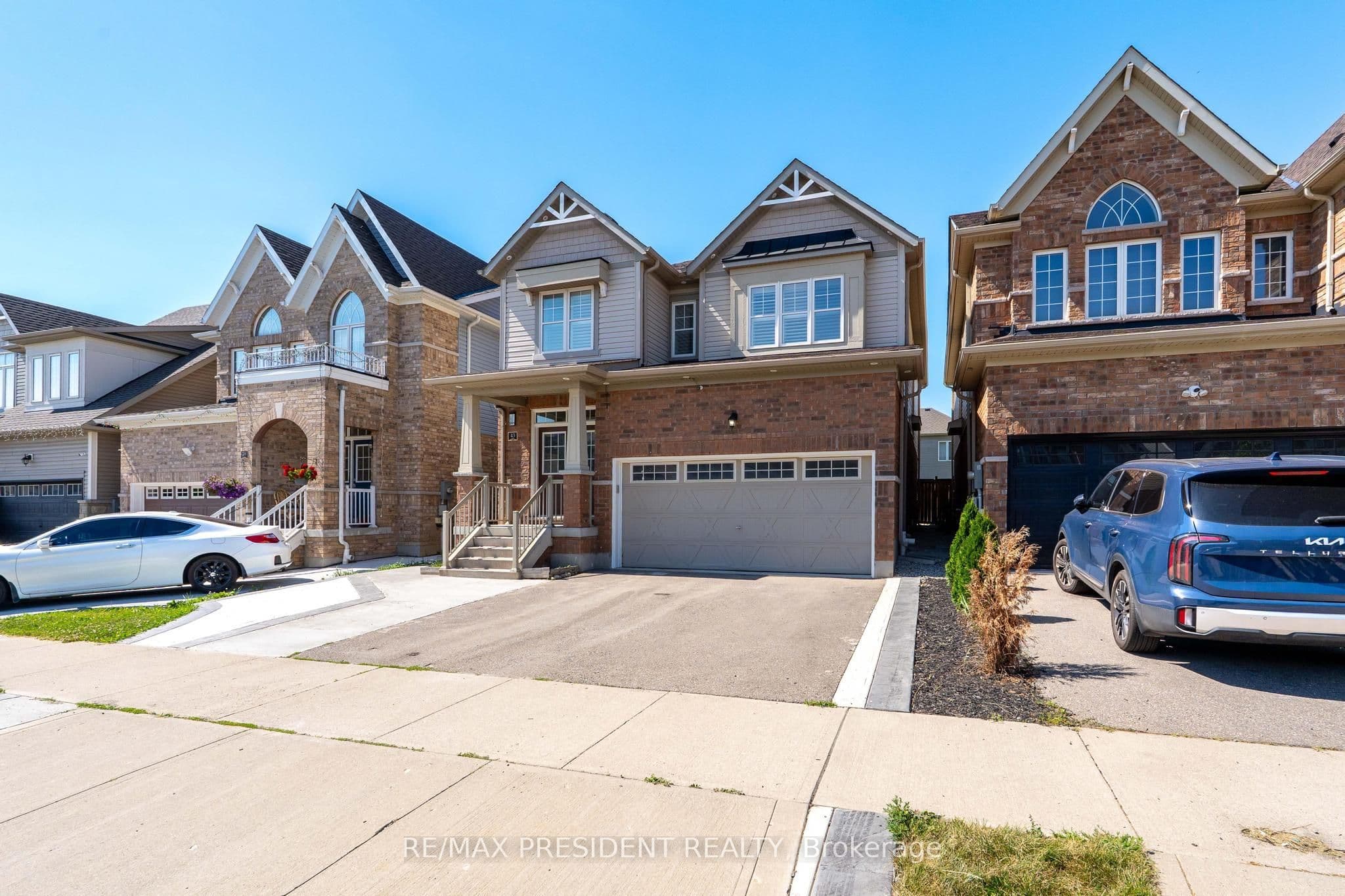 43 Mullholland Avenue, Cambridge, ON N3H 0C3