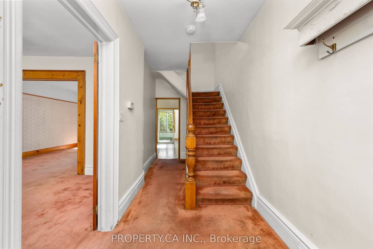 131 Pearson Avenue, Toronto, ON M6R 1G4