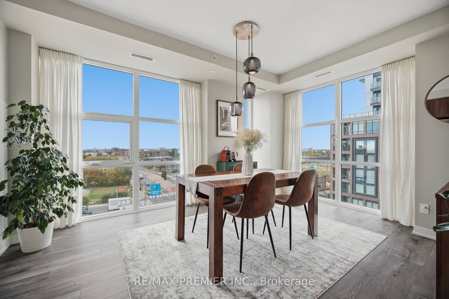 1787 St. Clair Avenue 610, Toronto, ON M6N 0B7