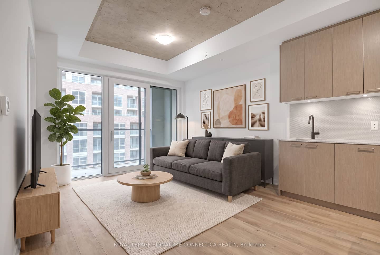 1808 St Clair Avenue 410, Toronto, ON M6N 0C1