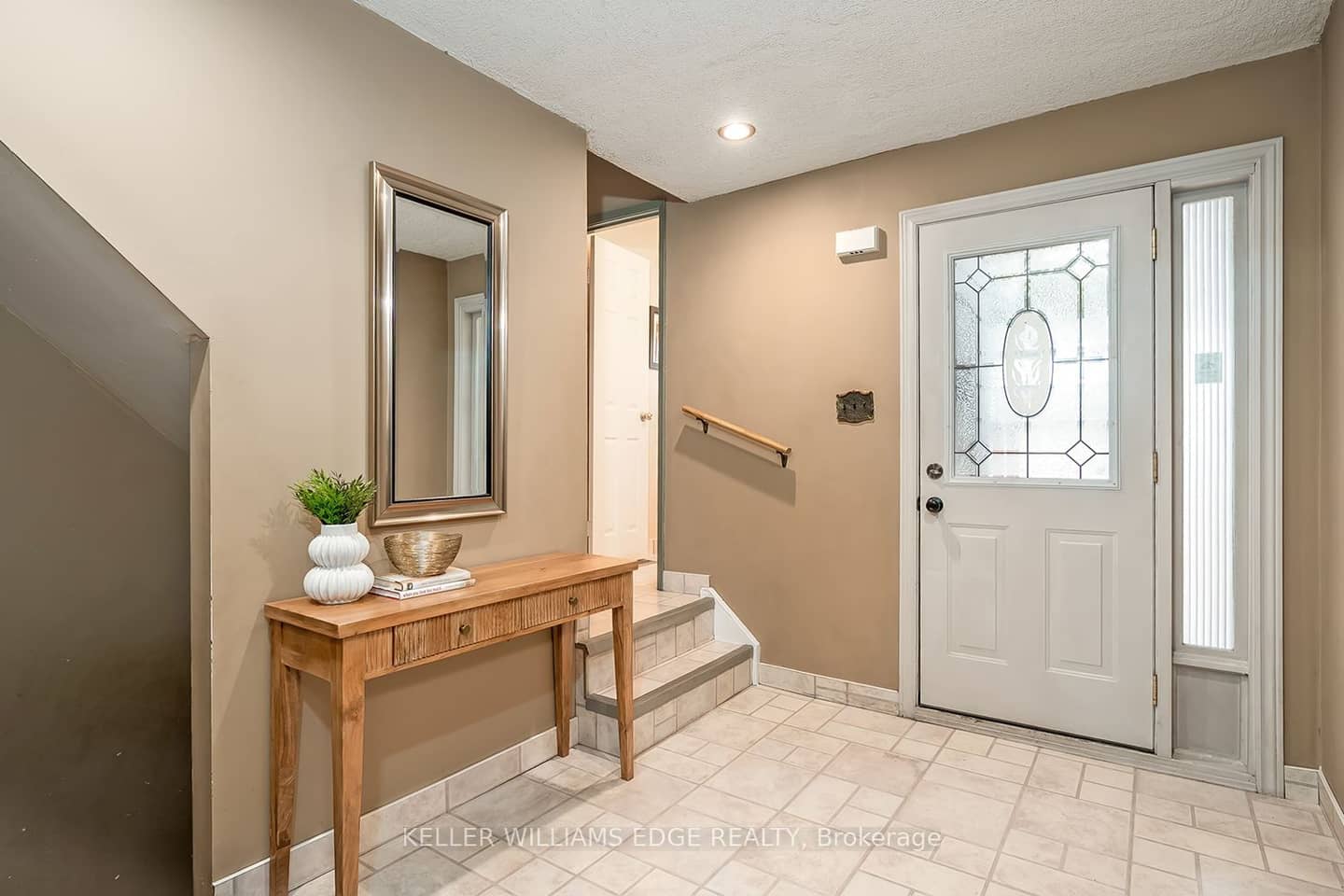 473 Woodview Road 2, Burlington, ON L7N 2Z9