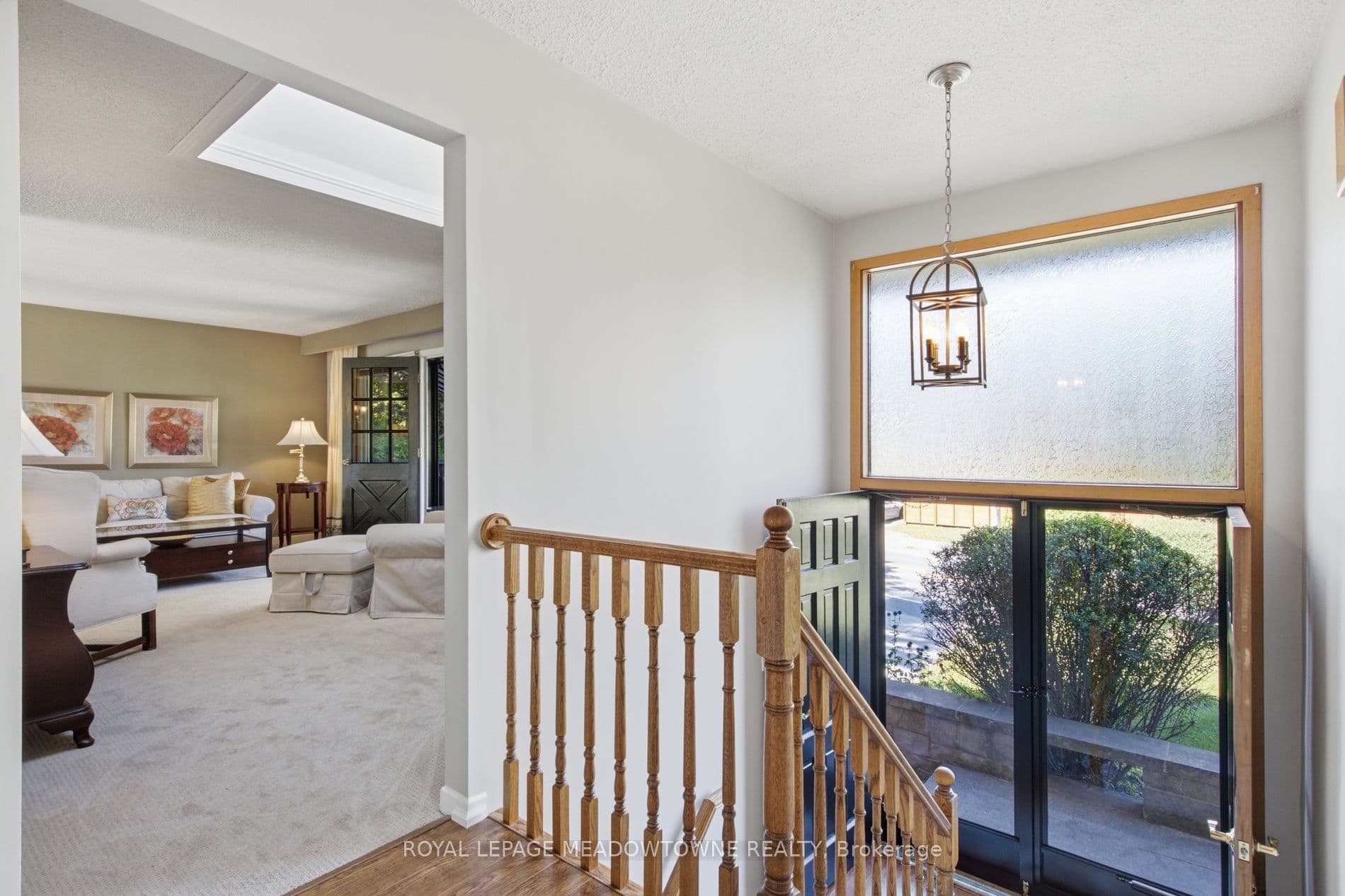 273 Maple Avenue, Halton Hills, ON L7G 1W6