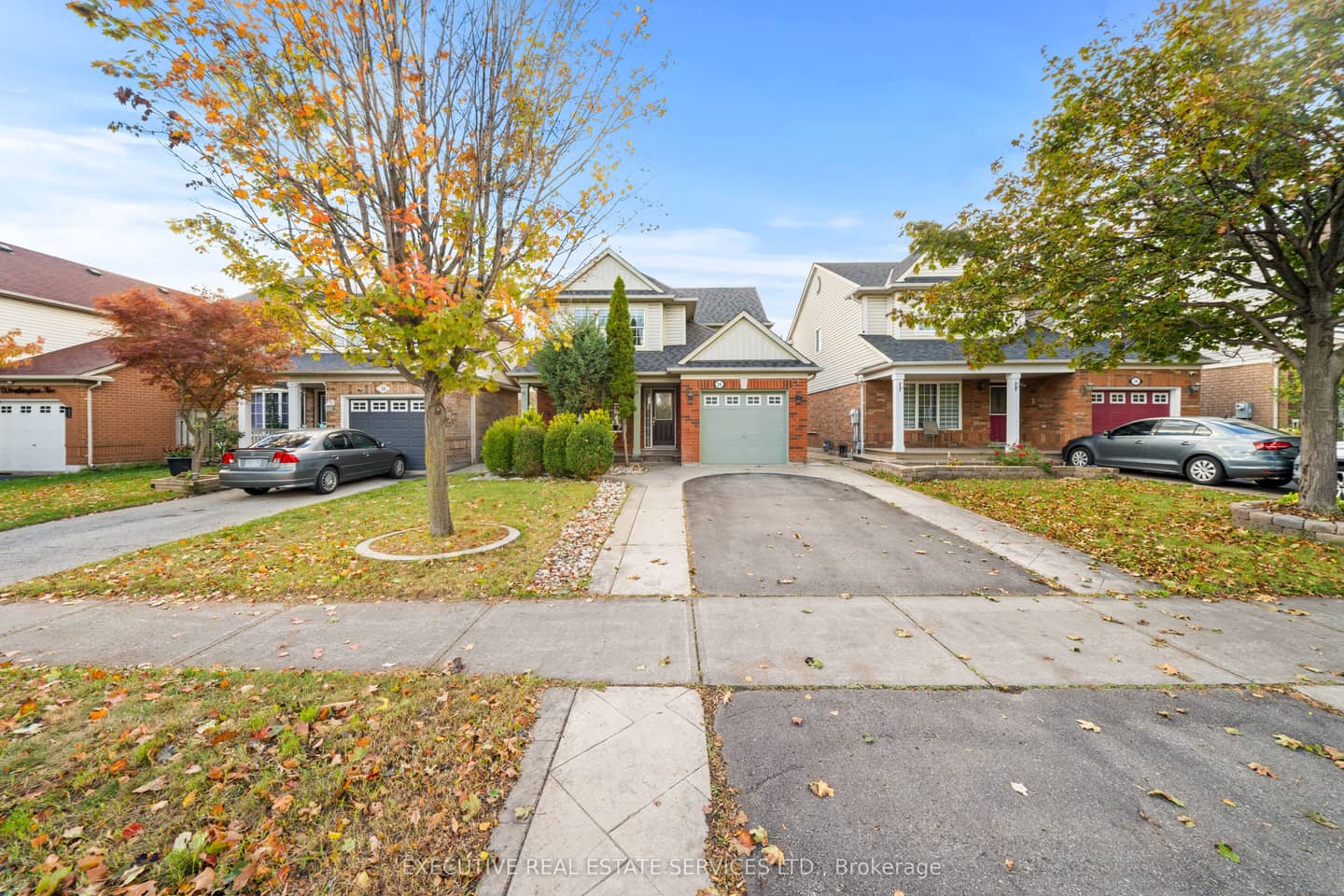 34 Worthington Avenue, Brampton, ON L7A 1M9