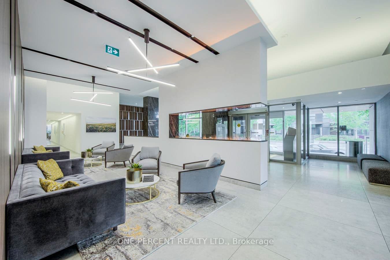 25 Telegram Mews 5007, Toronto, ON M5V 3Z1