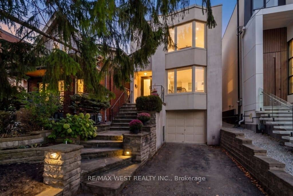256 Erskine Avenue, Toronto, ON M4P 1Z4