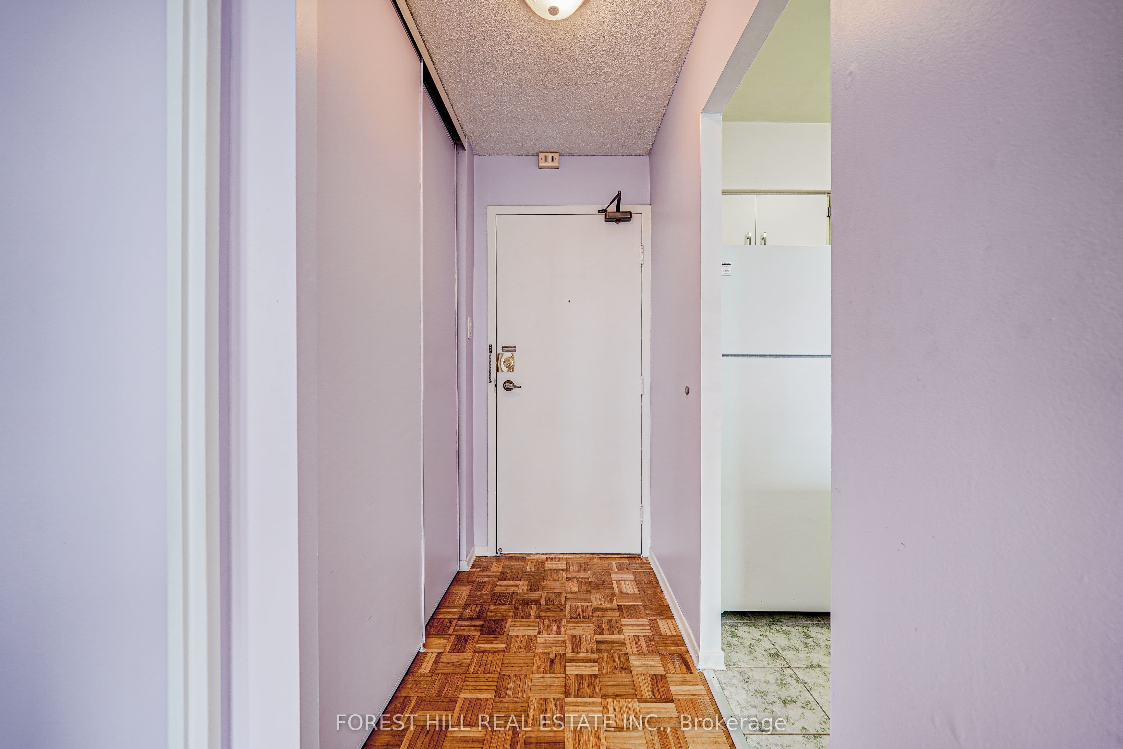 60 St. Patrick Street 728, Toronto, ON M5T 2X5