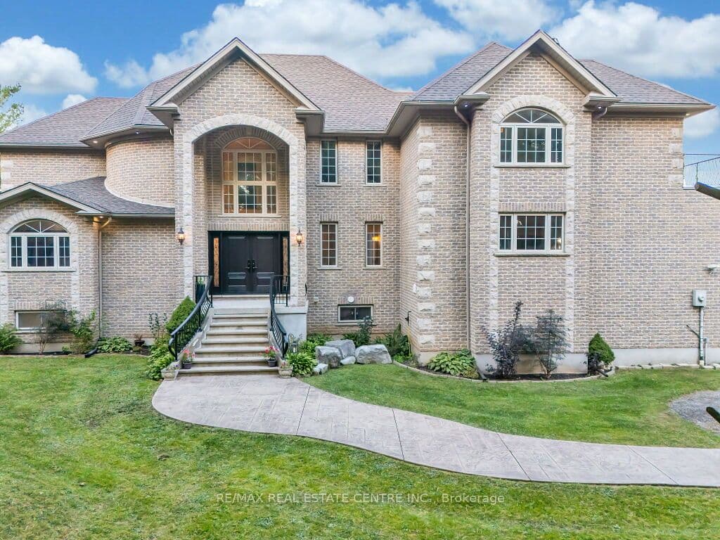 12601 Nassagaweya Puslinch Tline, Milton, ON L0P 1J0