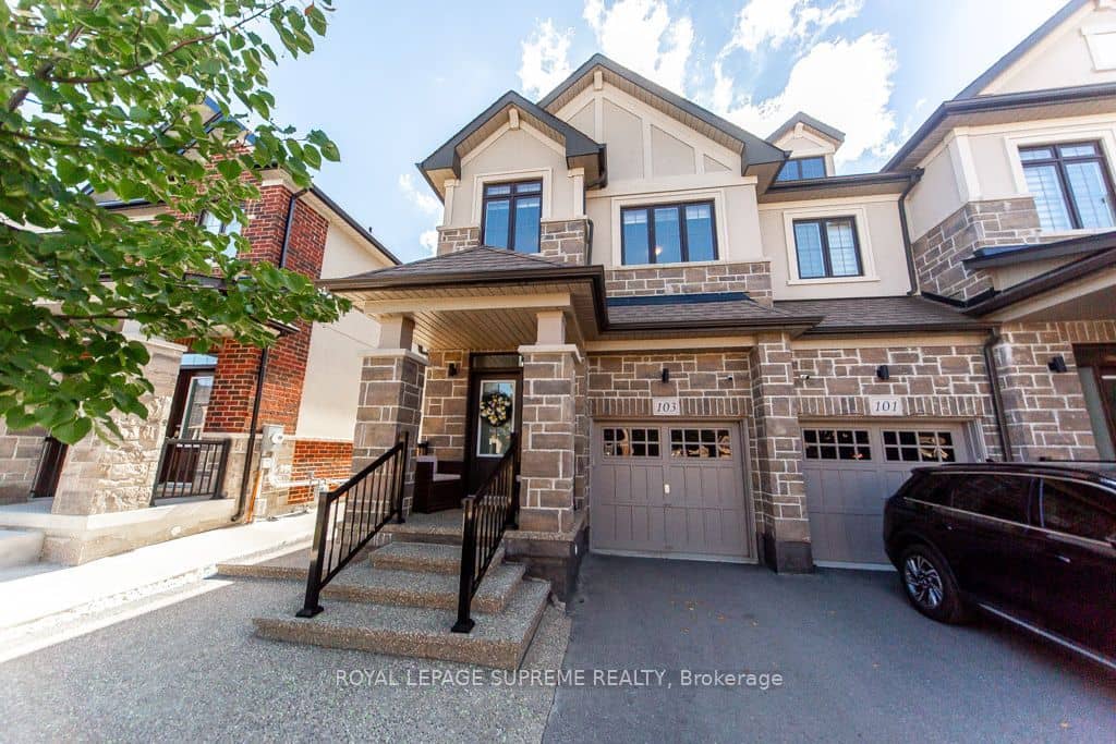 103 Benadir Avenue, Caledon, ON L7C 4E7