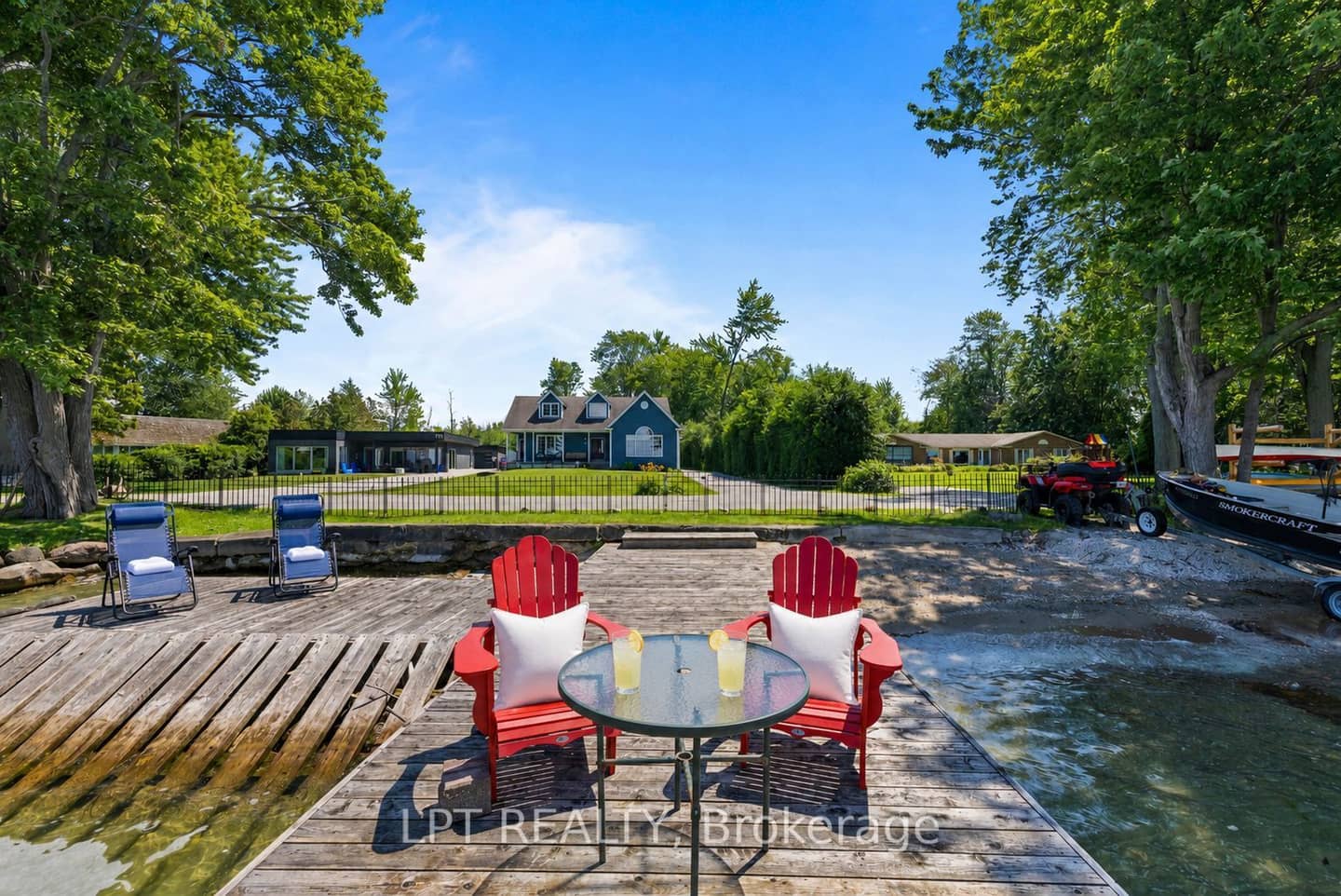 173 Lake Drive E, Georgina, ON L4P 3E9
