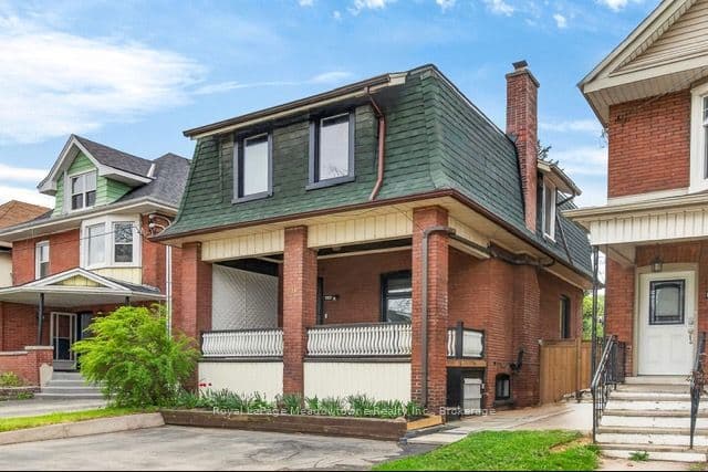 216 Maplewood Avenue, Hamilton, ON L8M 1X8