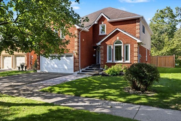 19 Peachtree Crescent, Clarington, ON L1C 4K8