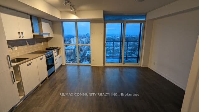 125 Redpath Avenue 2311, Toronto, ON M4S 2J9