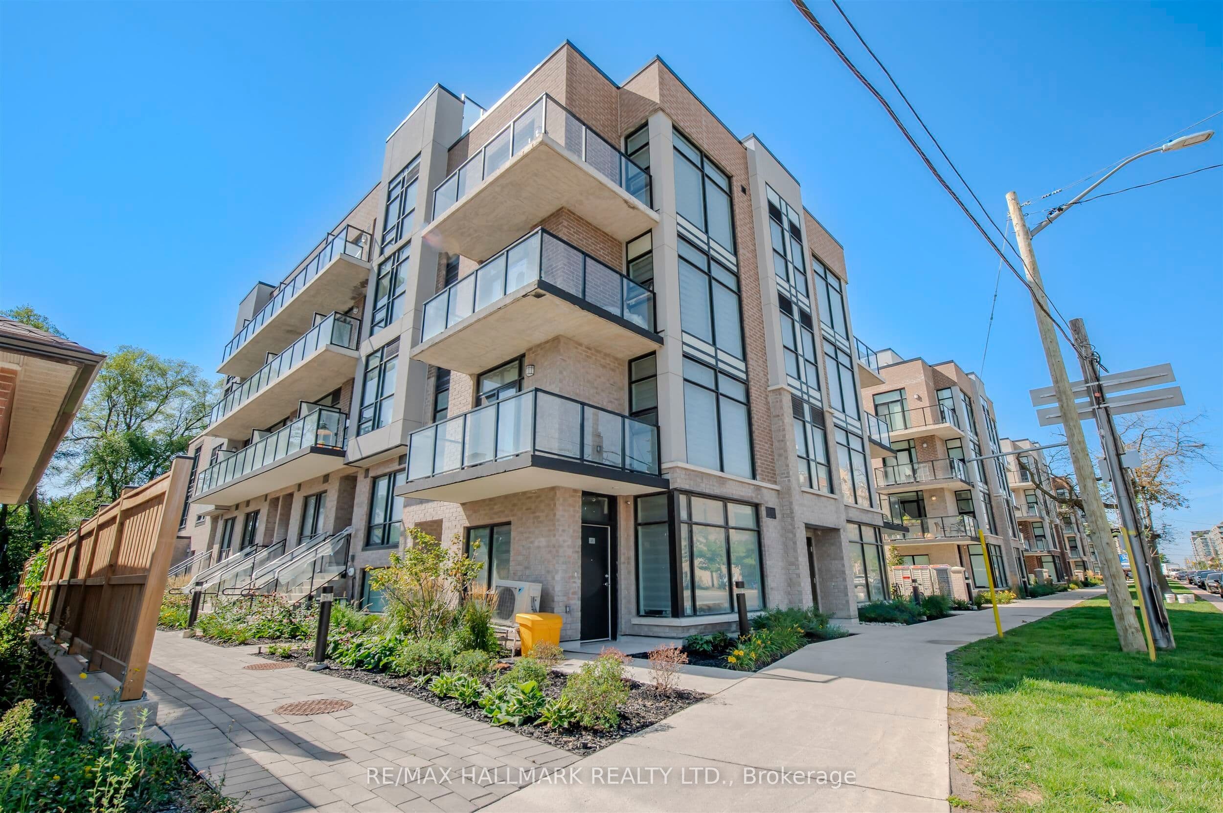 35-851 Sheppard Avenue W 4, Toronto, ON M3H 0G2