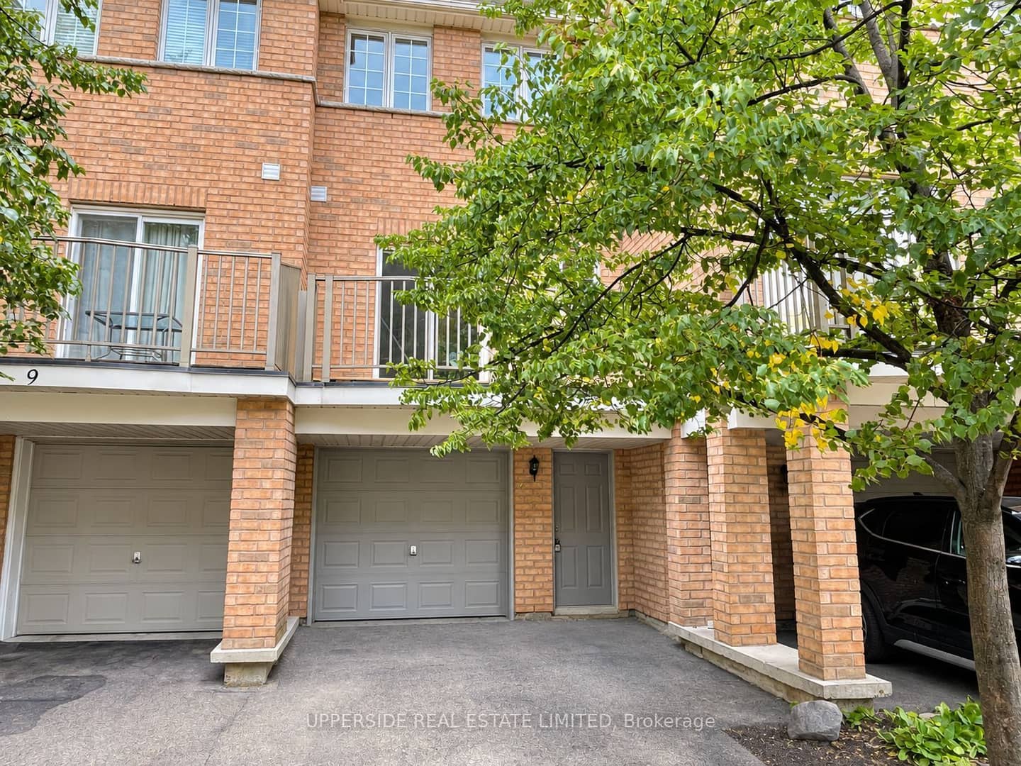 23 Observatory Lane 10, Richmond Hill, ON L4C 0M7