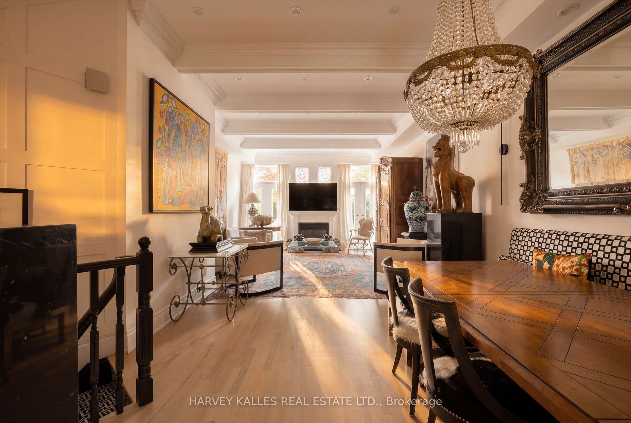260 Russell Hill Road 21, Toronto, ON M4V 2T3
