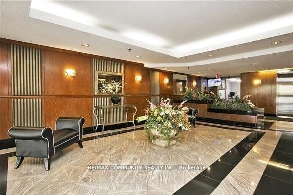 430 Mclevin Avenue 1008, Toronto, ON M1B 5P1