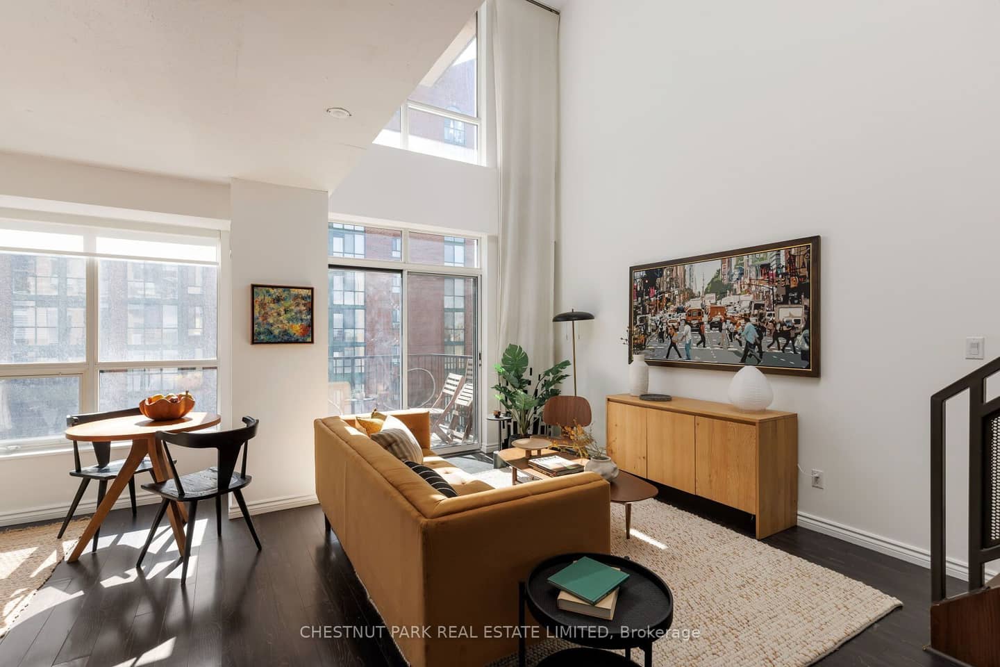 800 King Street W 611, Toronto, ON M5V 3M7