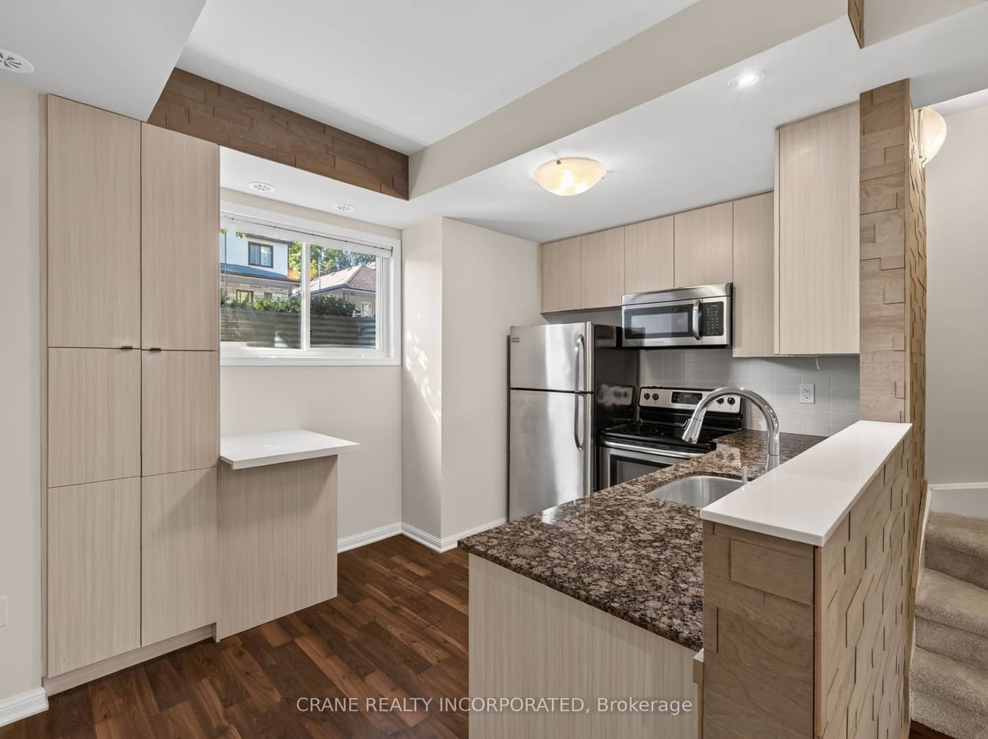 400 Hopewell Avenue 108, Toronto, ON M6E 2S2
