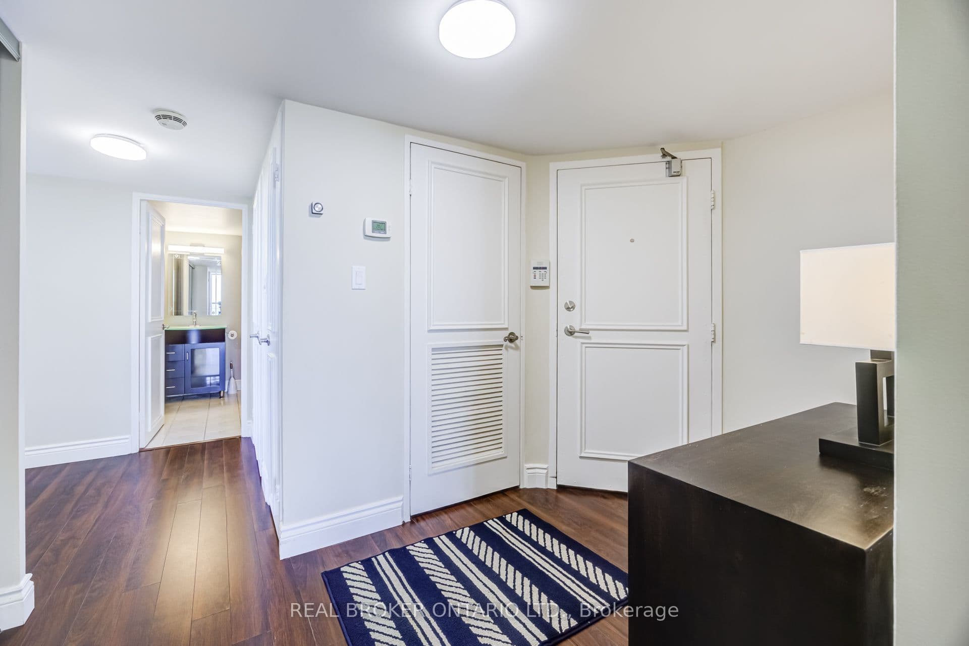 1333 Bloor Street 1809, Mississauga, ON L4Y 3T6