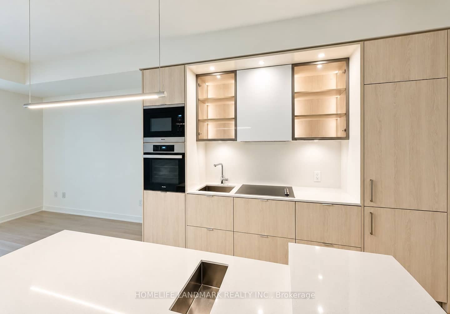 11 Yorkville Avenue 1007, Toronto, ON M4W 0B7