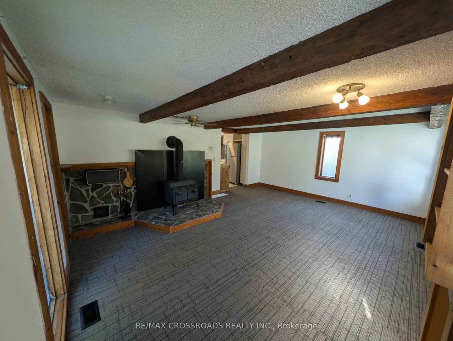 261 Lakeview Boulevard, Georgina, ON L4P 2Y4