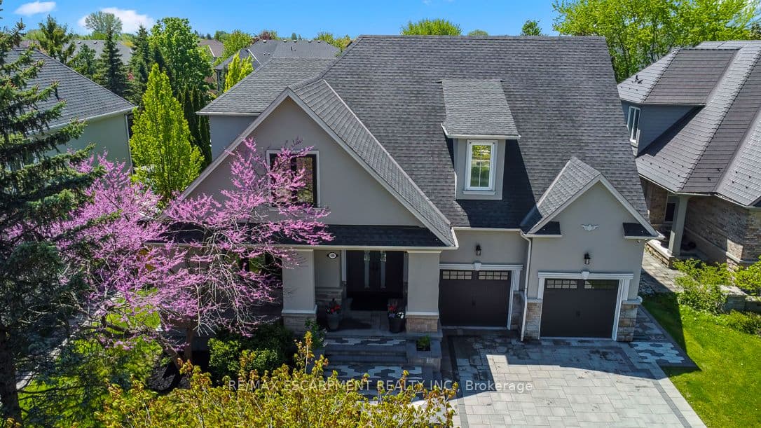 519 Hancock Way, Mississauga, ON L5H 4L5