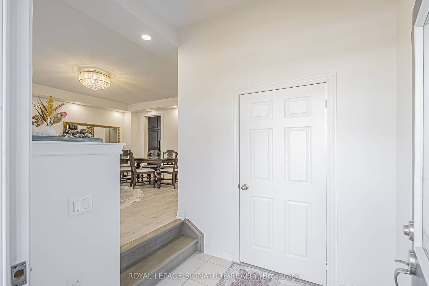 27 Beechborough Crescent, East Gwillimbury, ON L9N 0L6