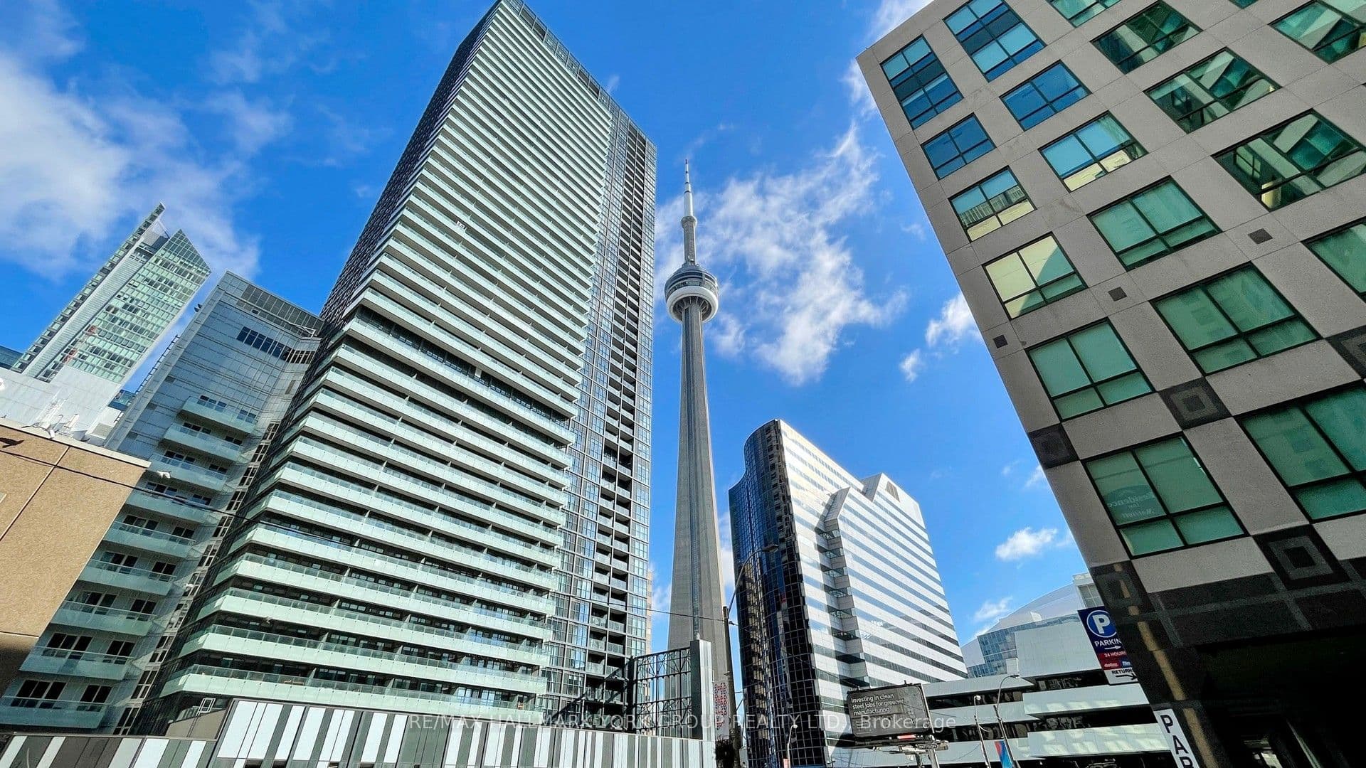 300 Front Street W 3507, Toronto, ON M5V 0E9