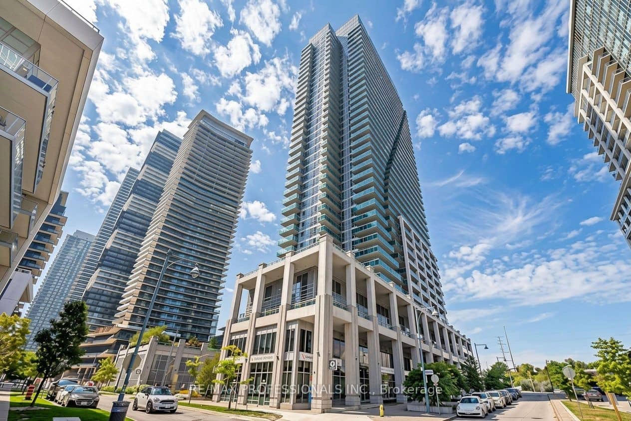 16 Brookers Lane 3701, Toronto, ON M8V 0A5