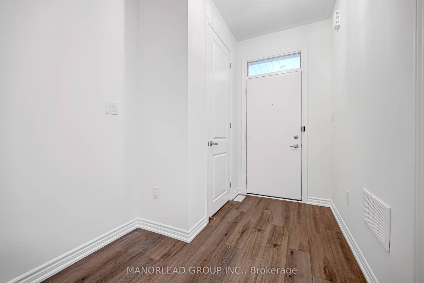 107 Thomas Frisby Jr Crescent, Markham, ON L6C 1L2