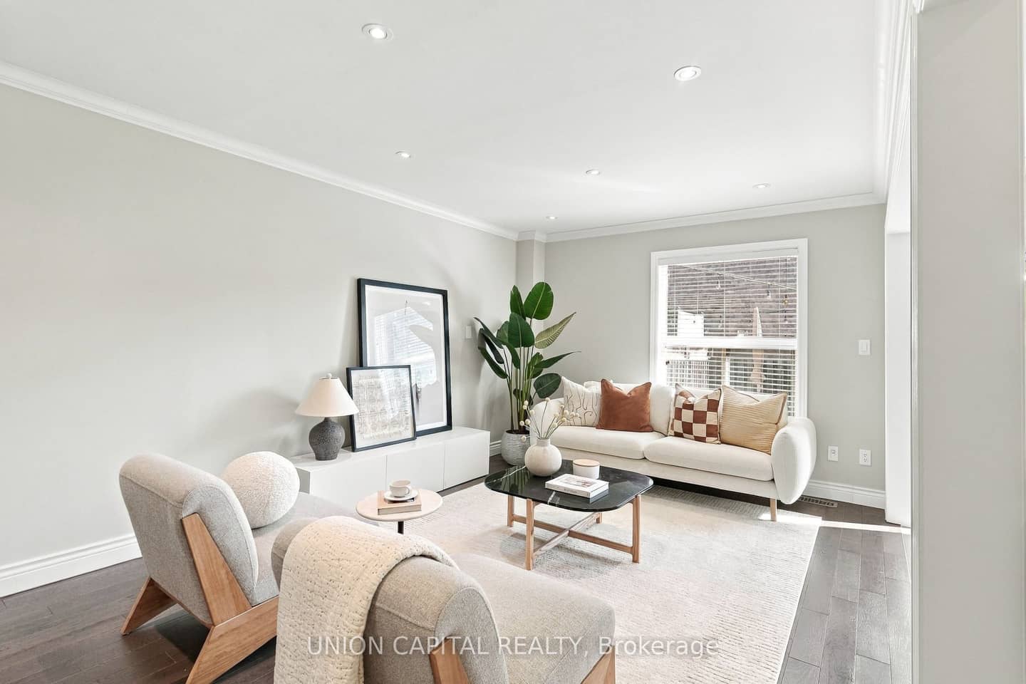 126 Matteo David Drive, Richmond Hill, ON L4S 2S6