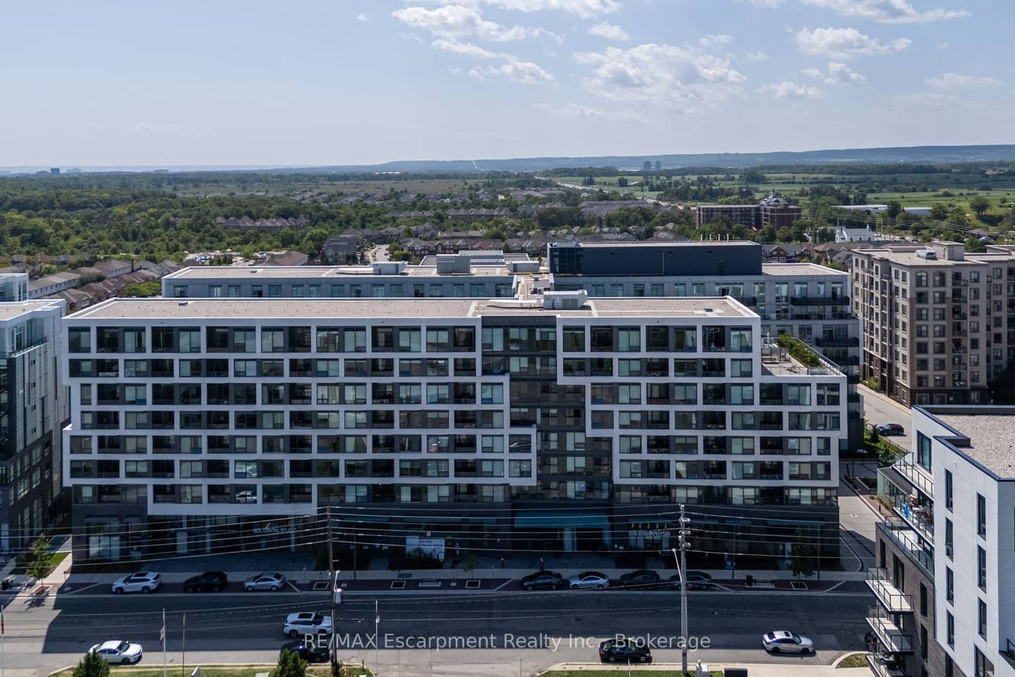 2450 Old Bronte Road 707, Oakville, ON L6M 4J2
