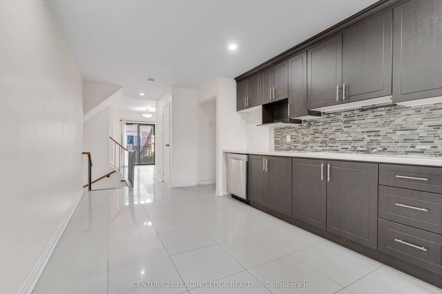 5 Kimbercroft Court, Toronto, ON M1S 4V6