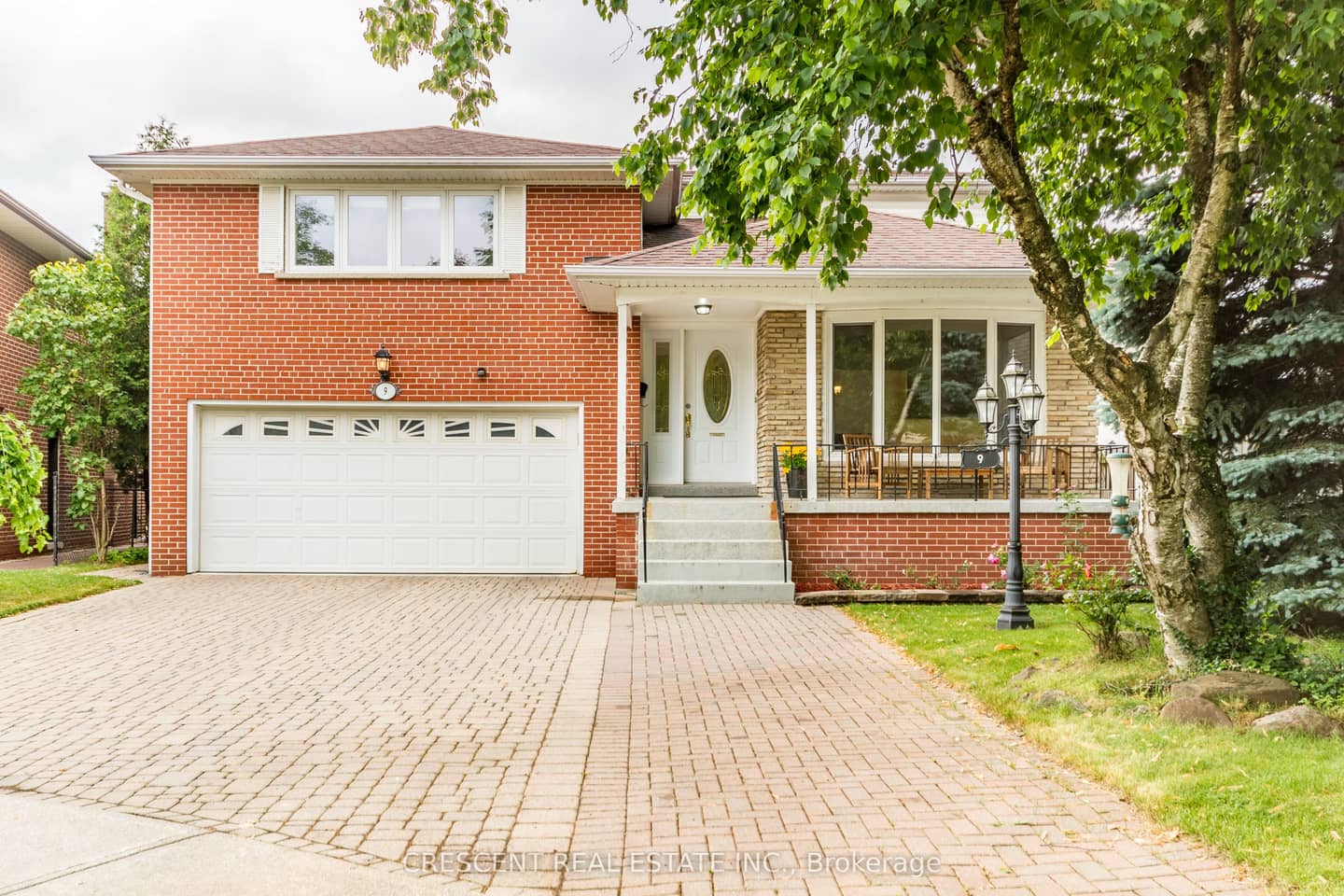 9 Clay Court, Toronto, ON M9A 4S2