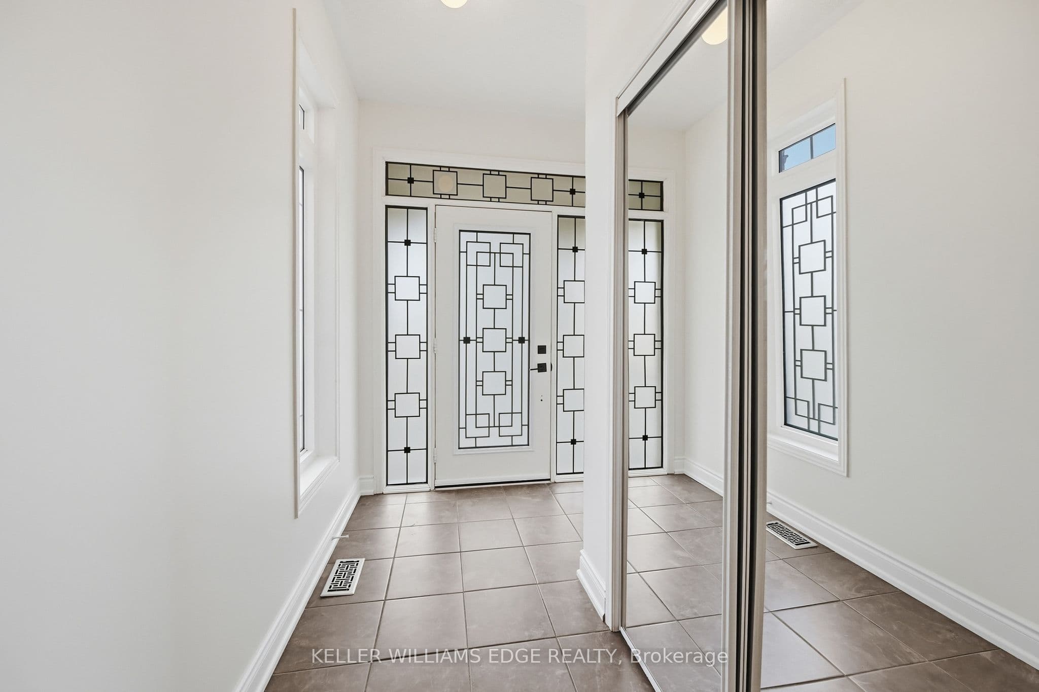 3198 Tim Dobbie Drive, Burlington, ON L7M 0N4