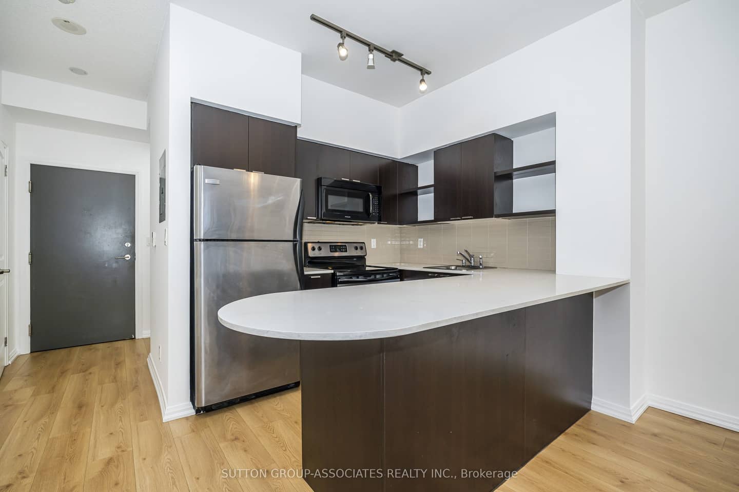 35 Hayden Street 1110, Toronto, ON M4Y 3C3
