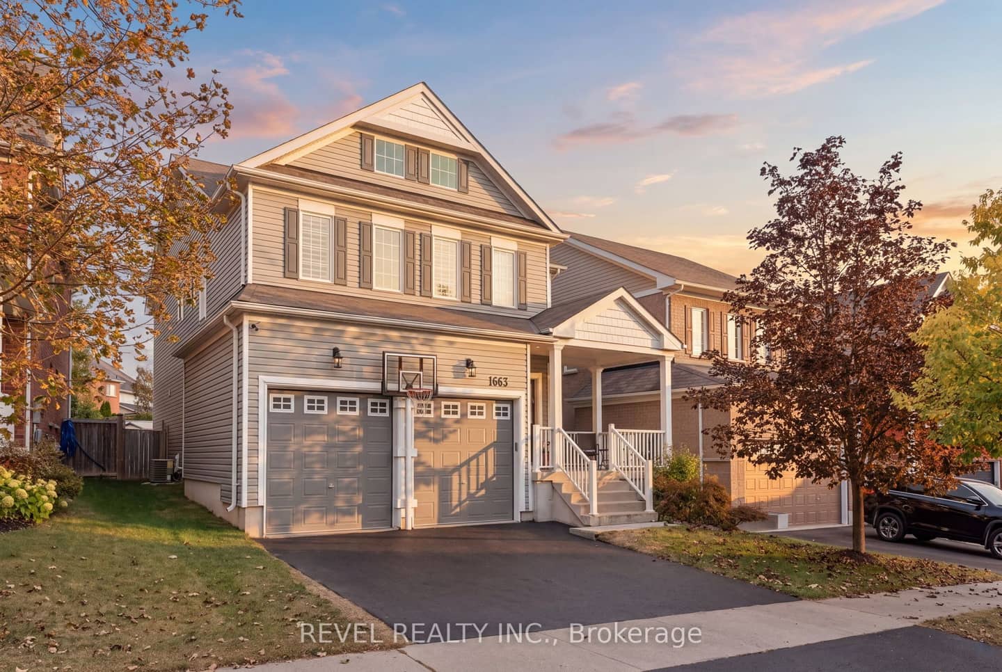 1683 Finkle Drive, Oshawa, ON L1K 0R5