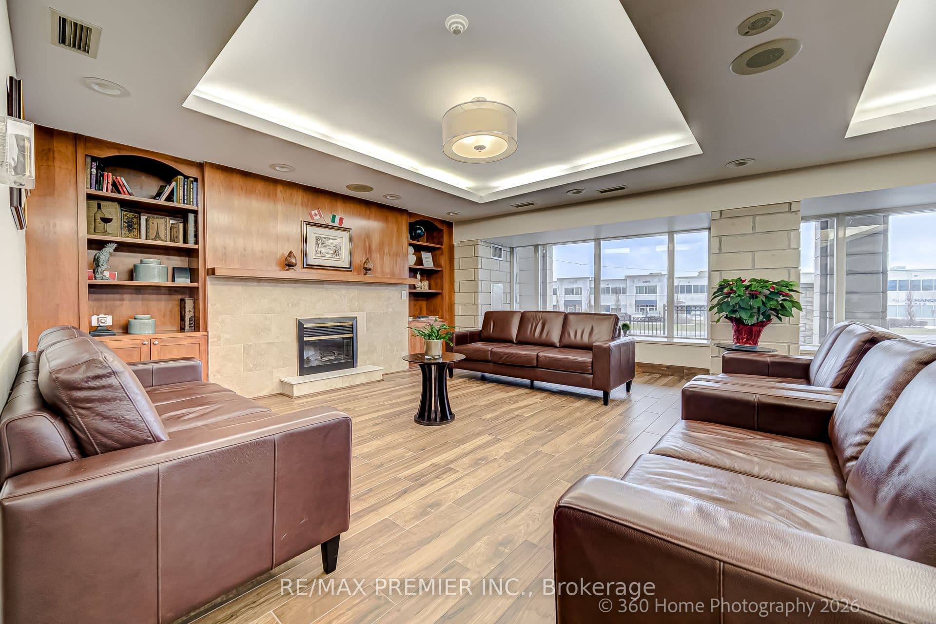 2500 Rutherford Road 311, Vaughan, ON L4K 2N8