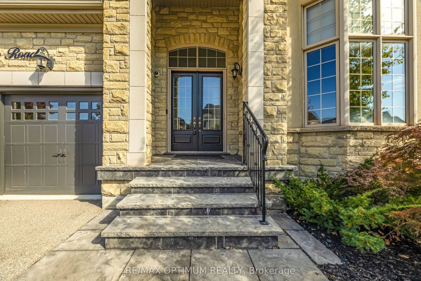60 Adamsville Road, Brampton, ON L6X 2X4