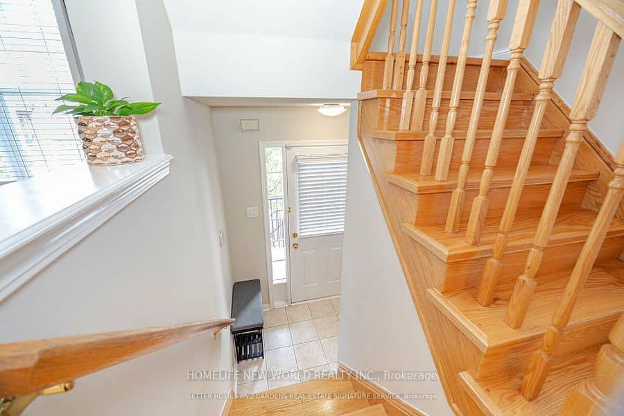 86 Seed House Lane, Halton Hills, ON L7G 6K3