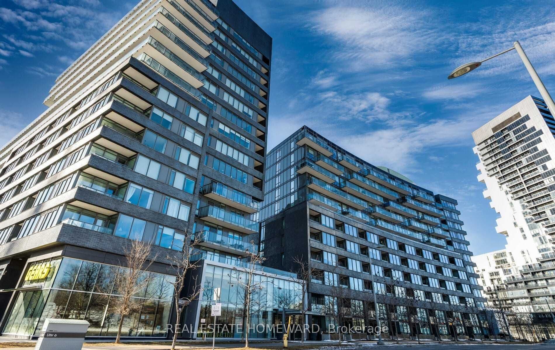 120 Bayview Avenue S320, Toronto, ON M5A 0G4